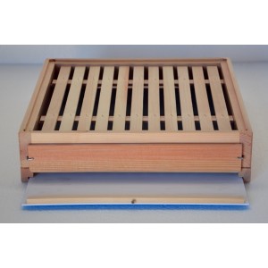 Varroa dno na úl 39x24 tenkostěnný - síto pozink